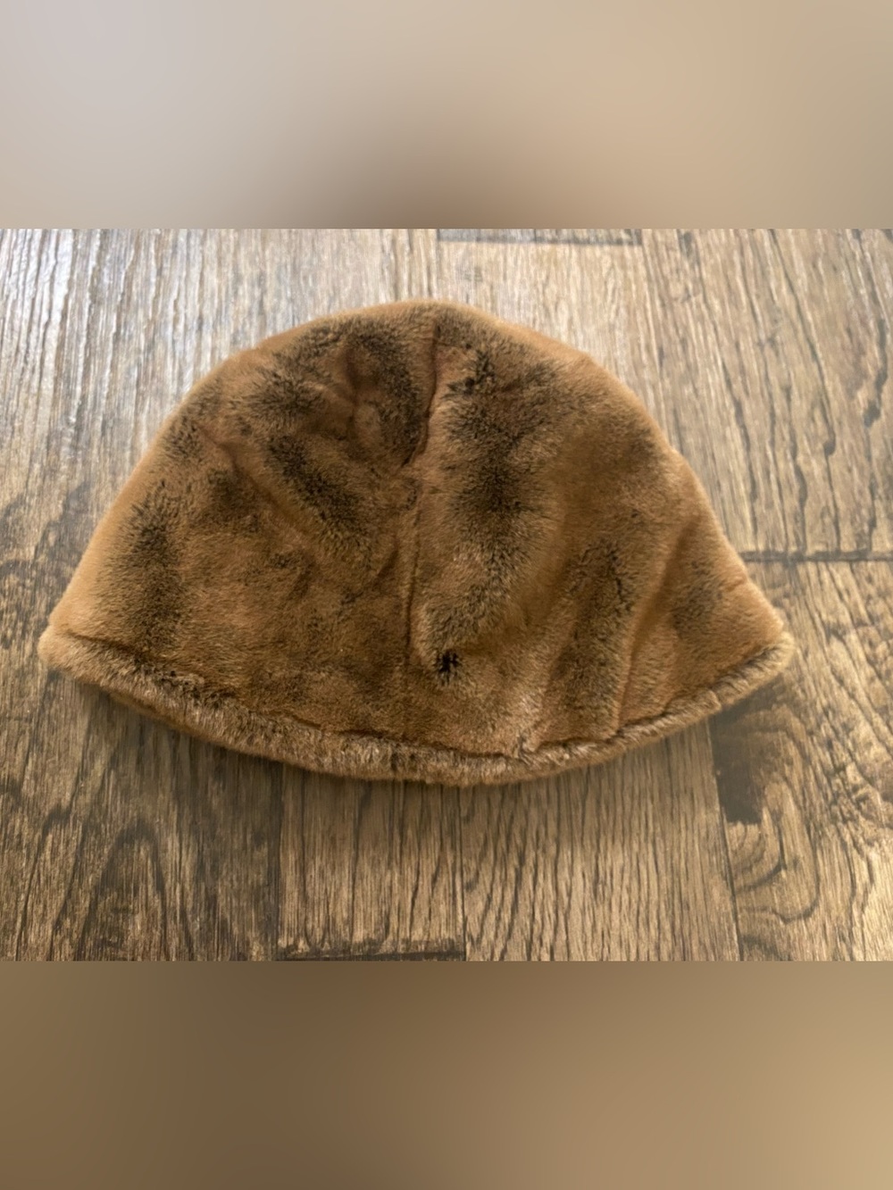 Men’s Faux Fur Beanie Hat in Brown